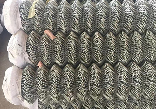 新疆不銹鋼勾花網圖片4